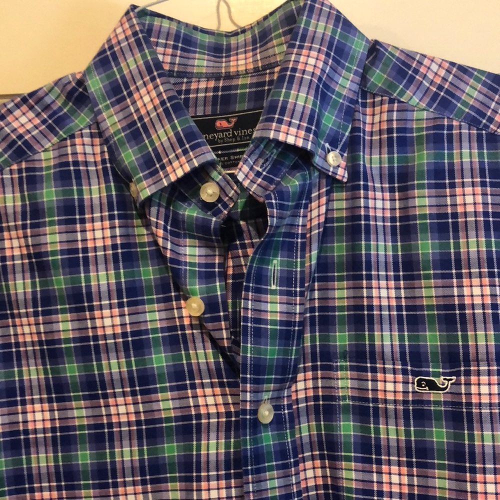 Vineyard Vines mens shirt